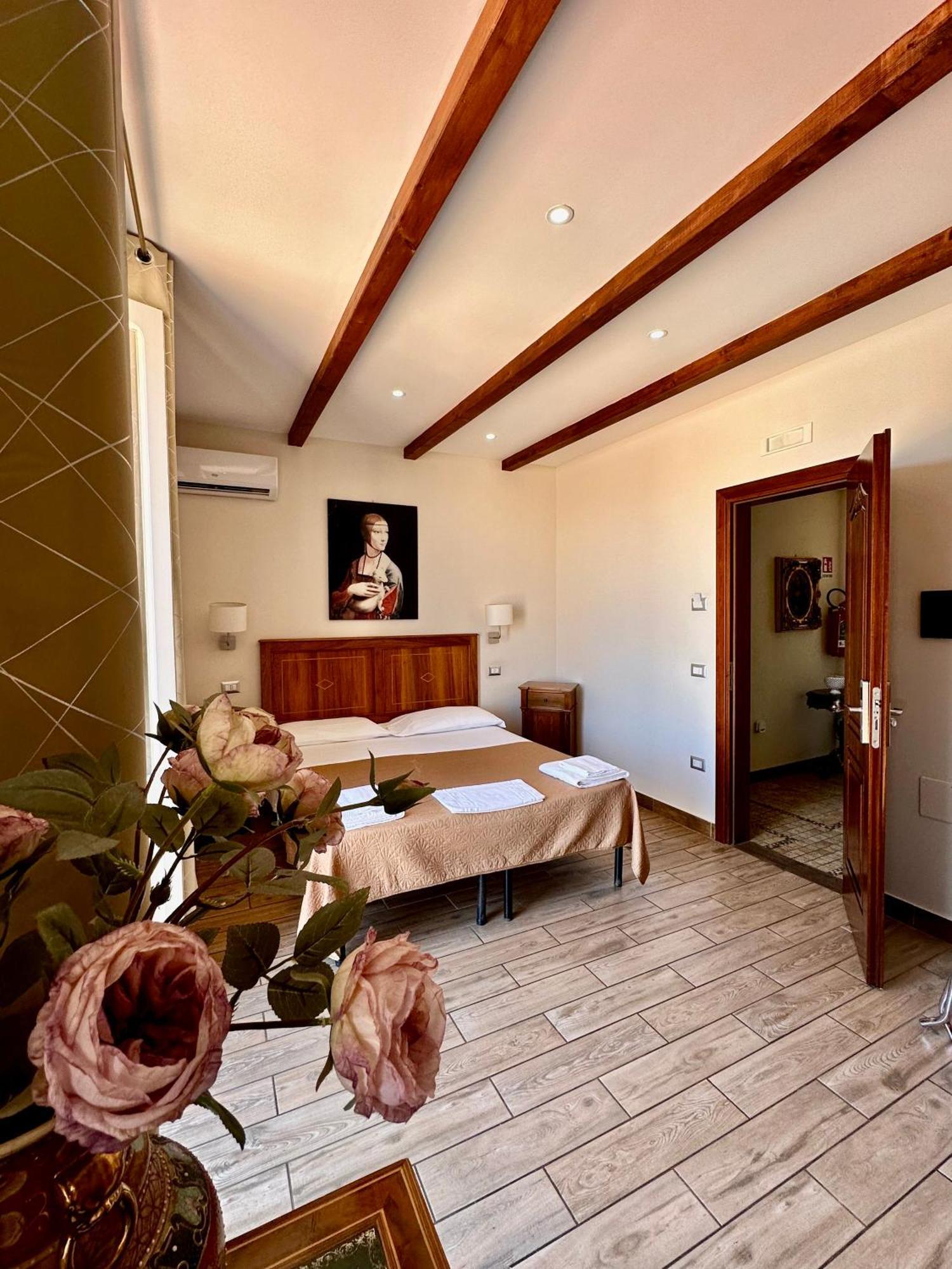 Hotel Lorylu à Tropea Extérieur photo